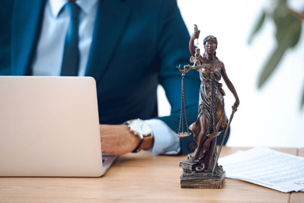 commercial litigation attorney Connecticut